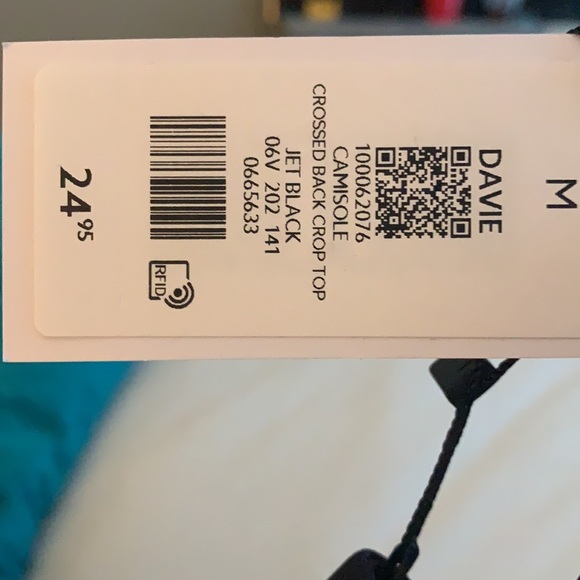 Brand new - crossed back crop top - Picture 4 of 4